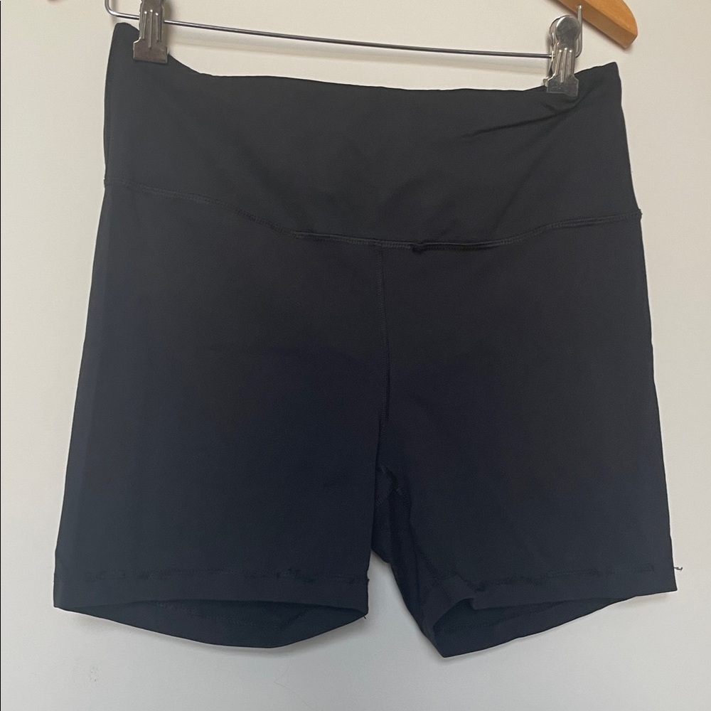 90 Degree By Reflex Black Bike Shorts